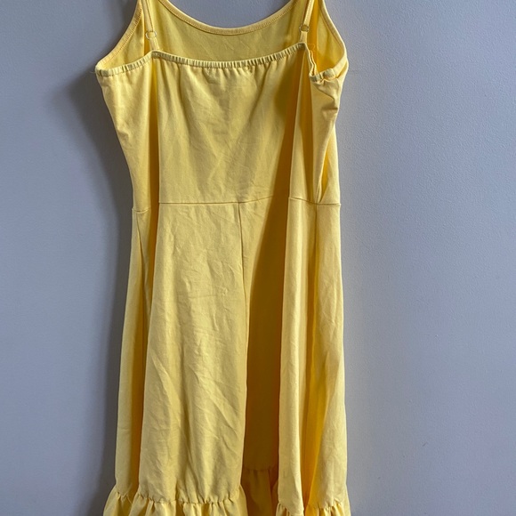 yellow dress - Picture 2 of 2
